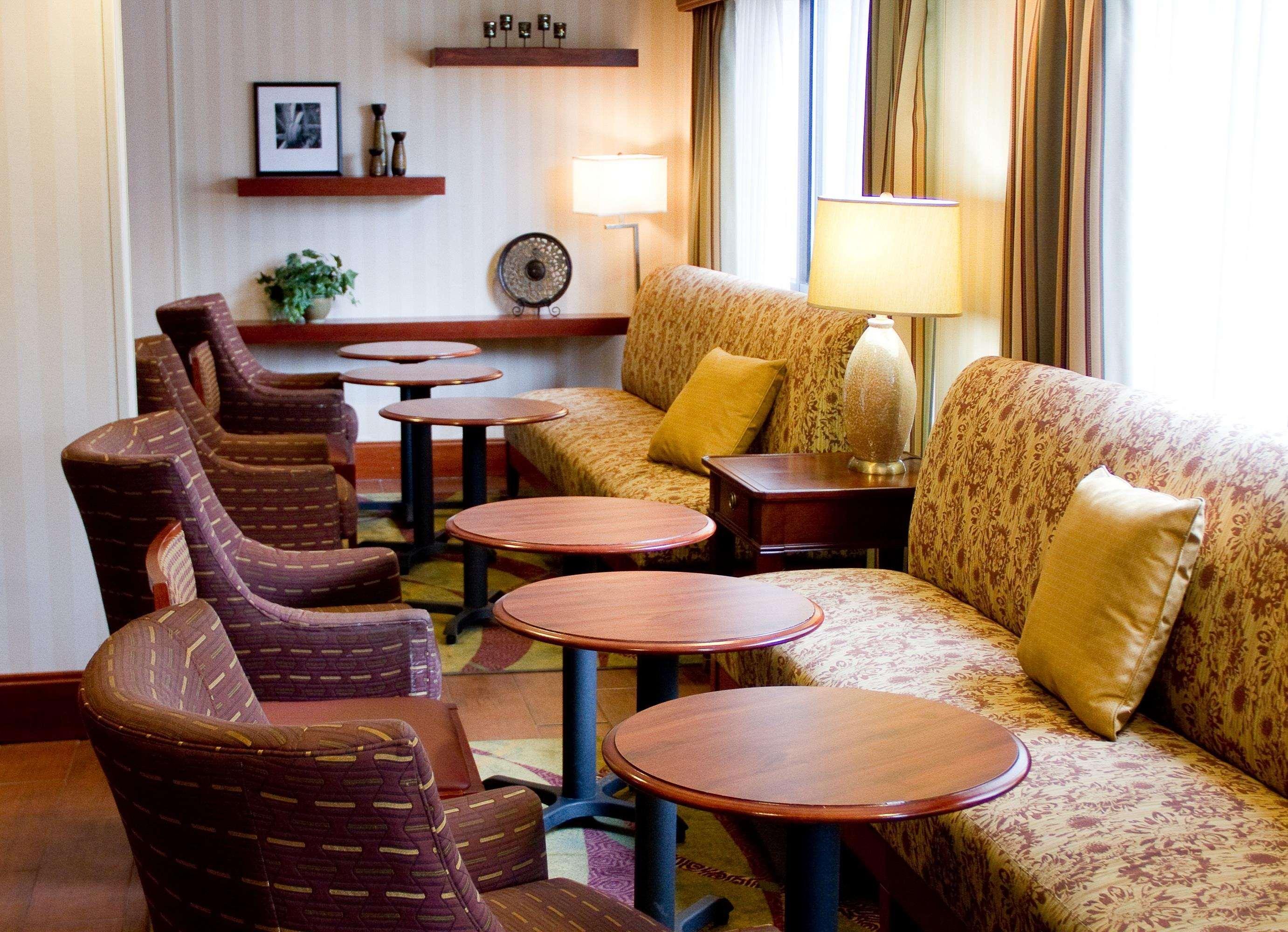 Hampton Inn Charleston Downtown Экстерьер фото