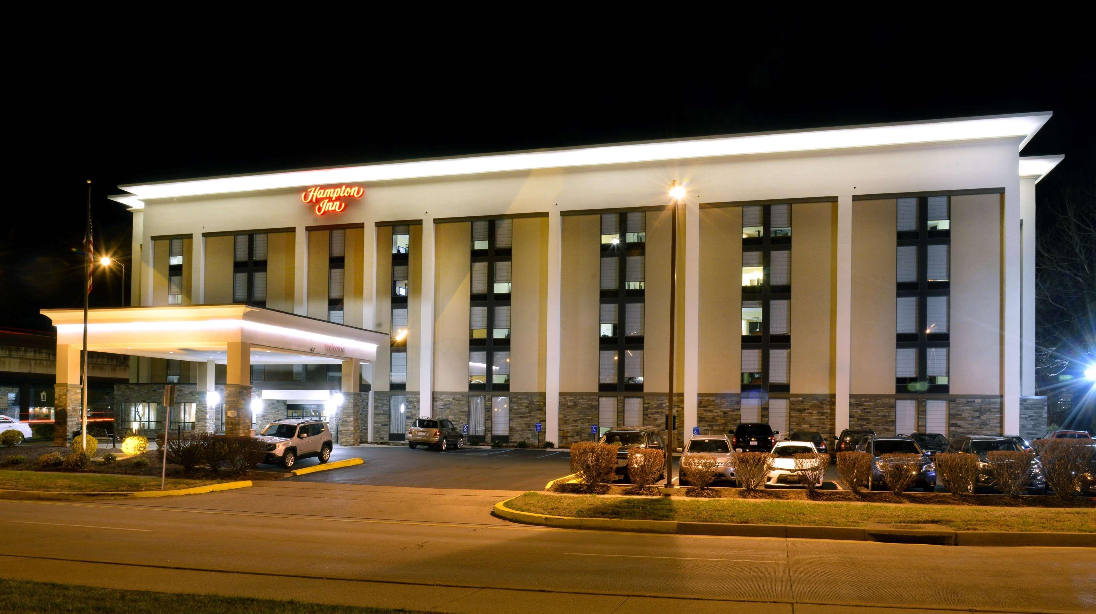 Hampton Inn Charleston Downtown Экстерьер фото