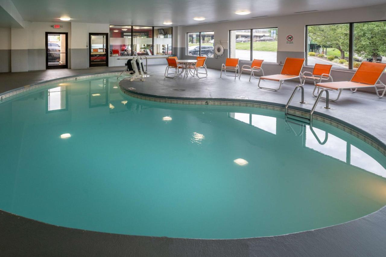 Hampton Inn Charleston Downtown Экстерьер фото